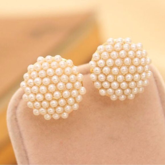 NEW - 14K Gold Pearl Pave Stud Clip Earrings - Picture 1 of 10